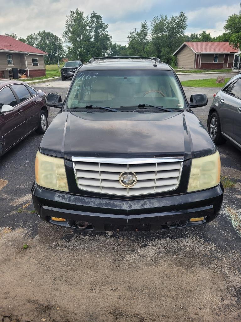 2003 Cadillac Escalade
